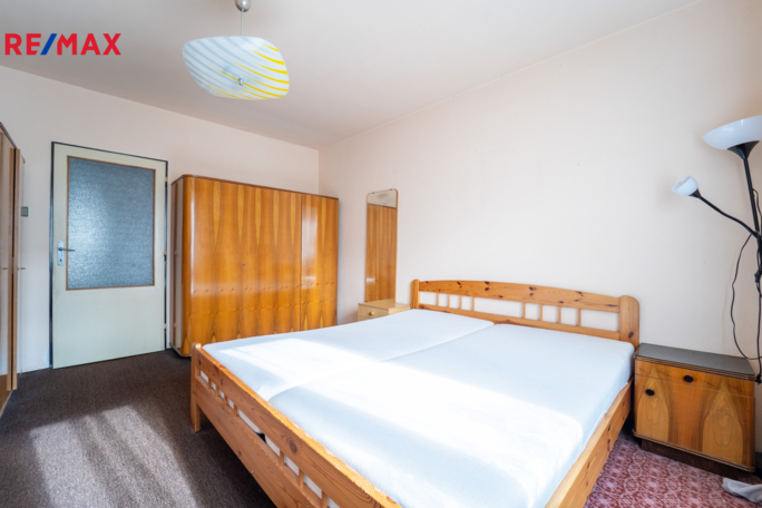 3048526.jpg 3048526.jpg