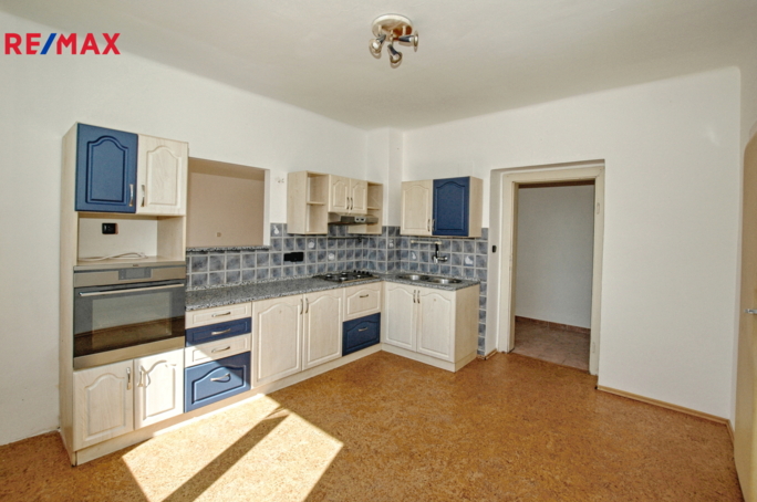 Prodej bytu 3+1, 91 m2, Třemošná