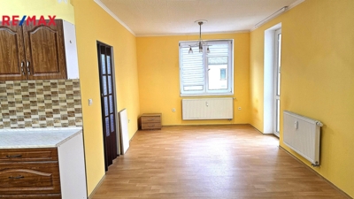 Prodej bytu 2+kk, 45 m2, Luštěnice