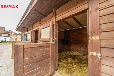 3032842.jpg 3032842.jpg