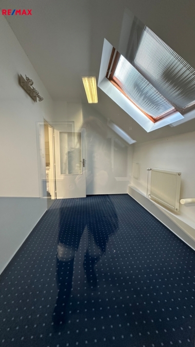 3122287.jpg 3122287.jpg