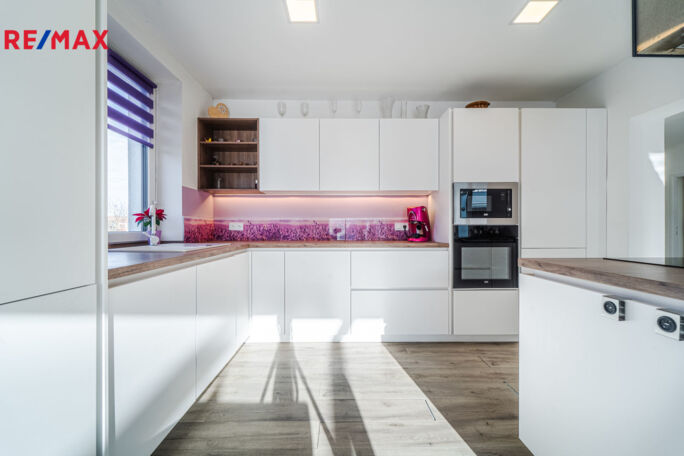 Prodej rodinného domu, 300 m2, Blížkovice Prodej rodinného domu, 300 m2, Blížkovice