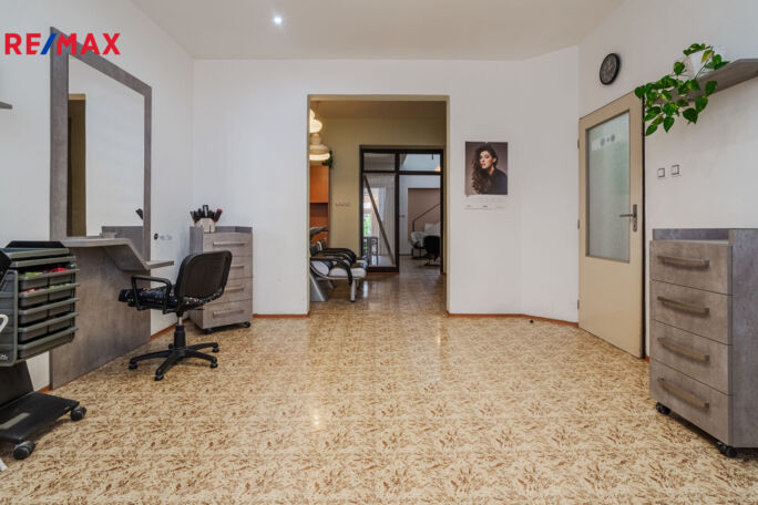 Prodej rodinného domu, 276 m2, Hodonín - obrázek 33