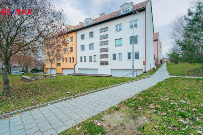 Pronájem bytu 2+kk, 66,8 m2, Hustopeče Pronájem bytu 2+kk, 66,8 m2, Hustopeče