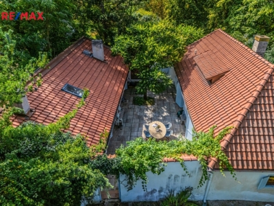 2952303.jpg 2952303.jpg