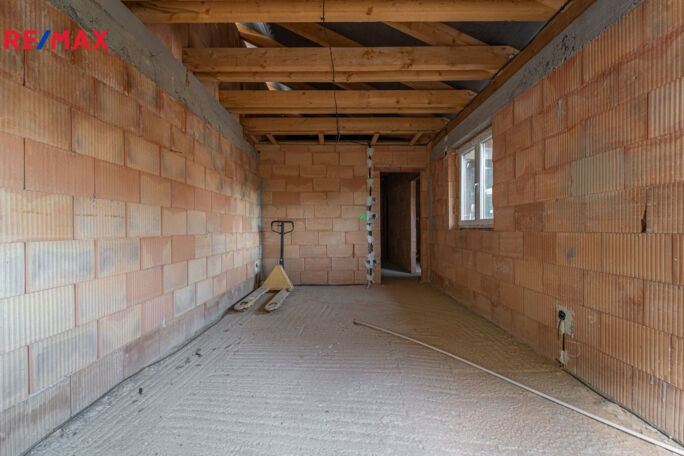 Prodej rodinného domu, 197 m2, Bukovinka - obrázek 12