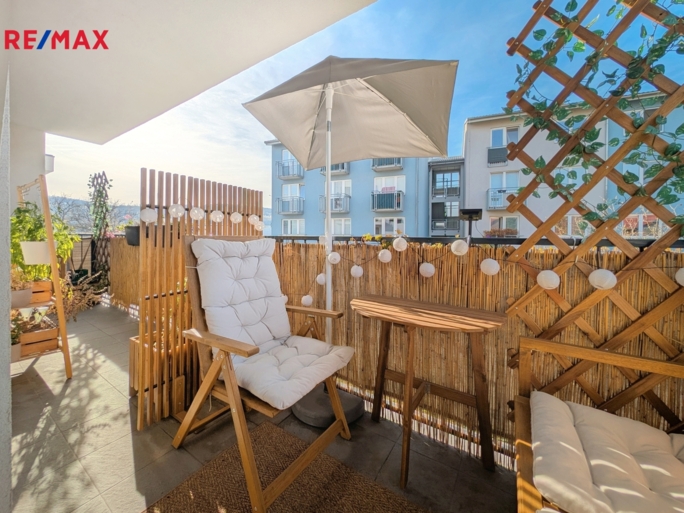 3072644.jpg 3072644.jpg