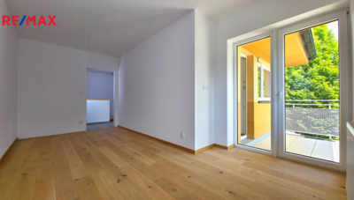 2786302.jpg 2786302.jpg