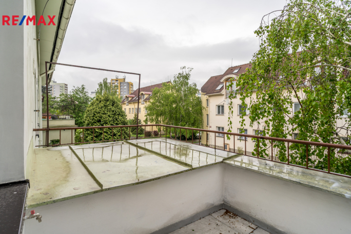 2769825.jpg 2769825.jpg