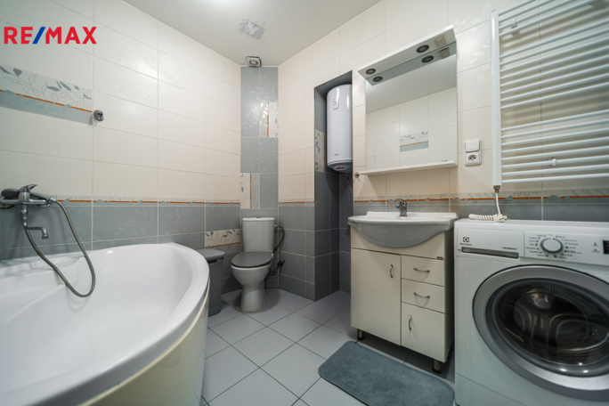 3162418.jpg 3162418.jpg