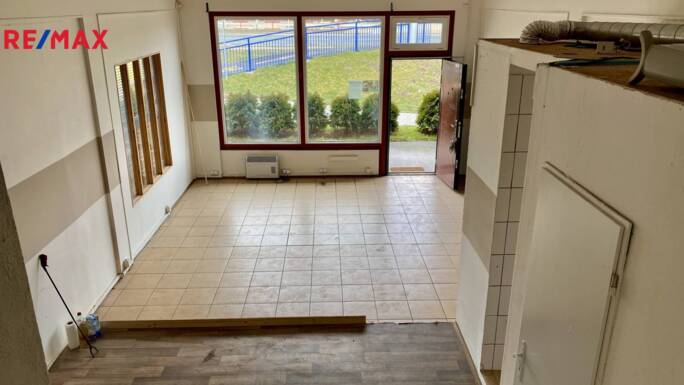 Pronájem obchodního prostoru, 40 m2, Ostrava - obrázek 17