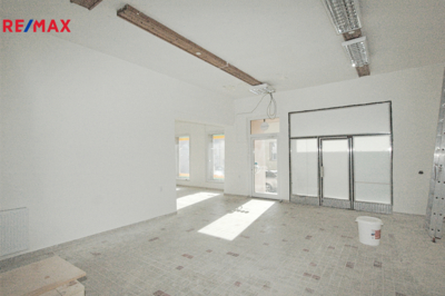 2825339.jpg 2825339.jpg