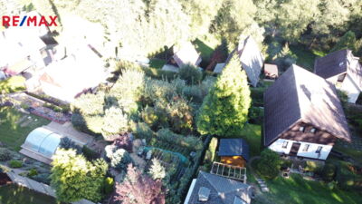 2502660.jpeg 2502660.jpeg