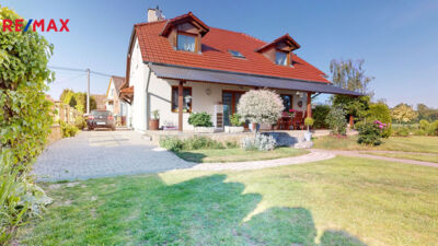 Prodej vícegeneračního domu, 344 m2, Příkazy