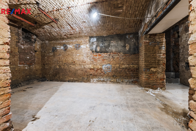 3080572.jpg 3080572.jpg