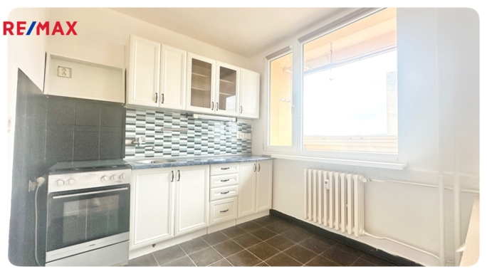 Prodej bytu 2+1, 48,6 m2, Bílina