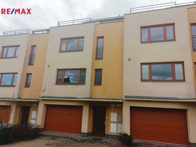 Prodej rodinného domu, 246 m2, Brno - obrázek 1