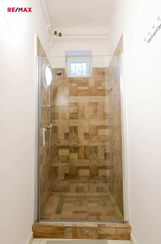 Prodej penzionu, 444m2 - obrázek 10