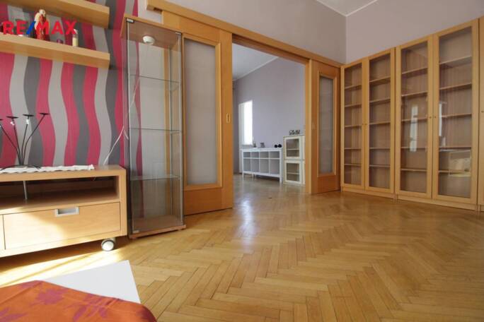 Pronájem bytu 4+1, 104 m2, Brno - obrázek 12