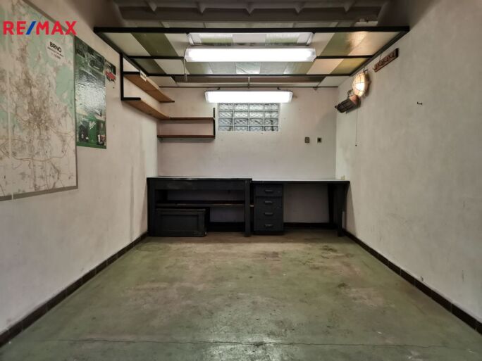 Prodej garáže, 18 m2, Brno Prodej garáže, 18 m2, Brno