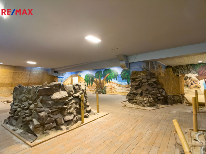 Pronájem obchodního prostoru, 850 m2, Rousínov - obrázek 12