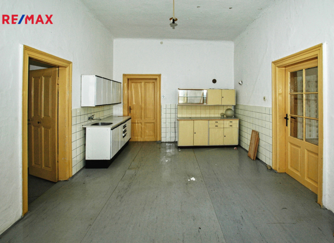 2825333.jpg 2825333.jpg