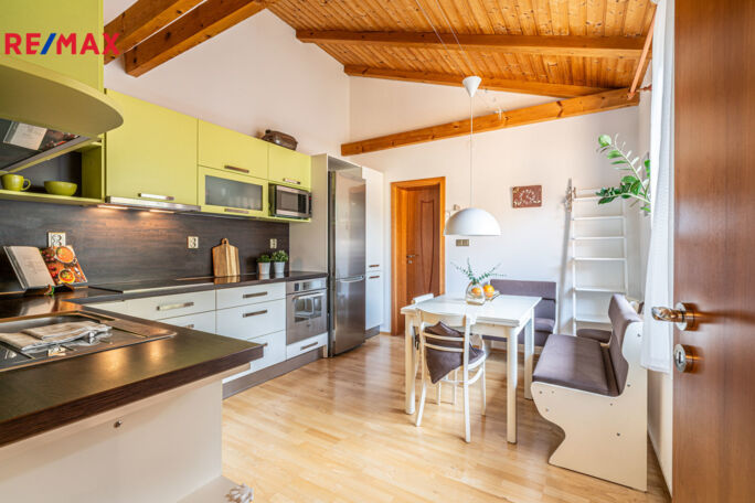 Prodej vícegeneračního domu, 177 m2, Chudčice - obrázek 9