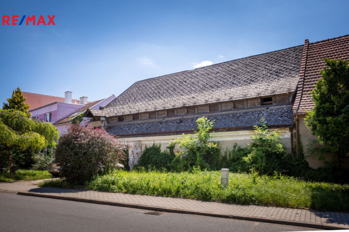 Prodej komerčního objektu, 400 m2, Bučovice - obrázek 1