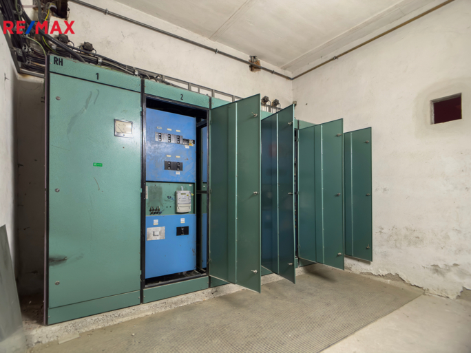 Pronájem obchodního prostoru, 850 m2, Rousínov - obrázek 36