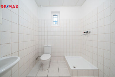 2615768.jpg 2615768.jpg