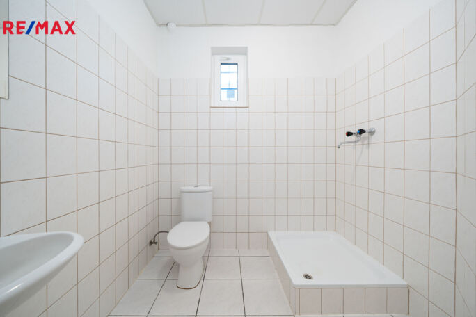 2615768.jpg 2615768.jpg