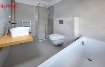 2786312.jpg 2786312.jpg