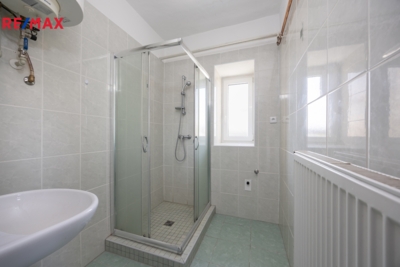 2952790.jpg 2952790.jpg