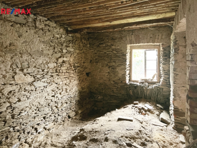 3053302.jpg 3053302.jpg