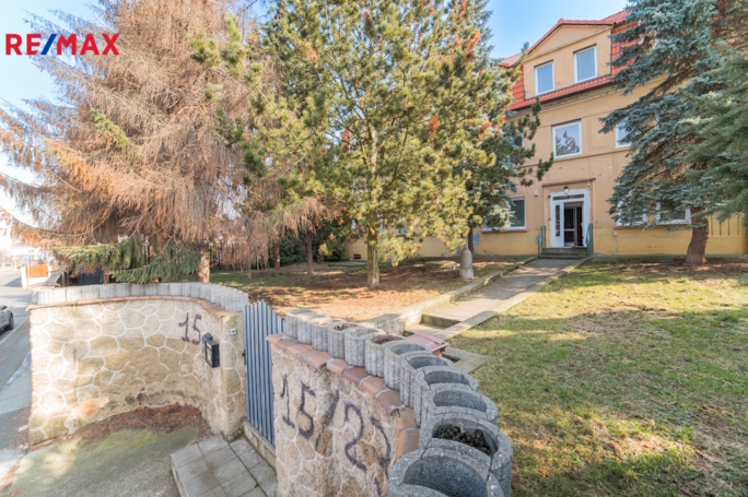 3143977.jpg 3143977.jpg