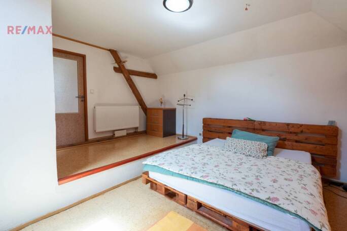 Prodej rodinného domu, 1076 m2, Moravské Budějovice - obrázek 19