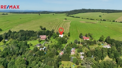 2942833.jpg 2942833.jpg