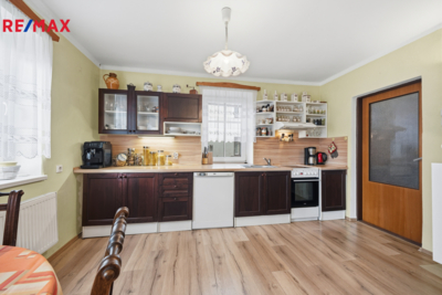 3070743.jpg 3070743.jpg