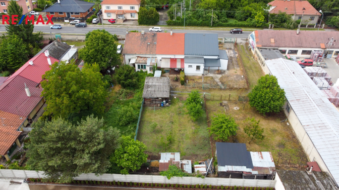 2824388.jpg 2824388.jpg