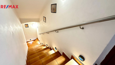 3048798.jpeg 3048798.jpeg