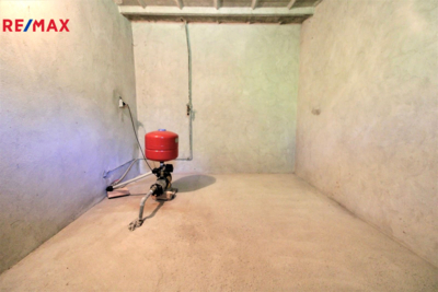 2747056.jpeg 2747056.jpeg