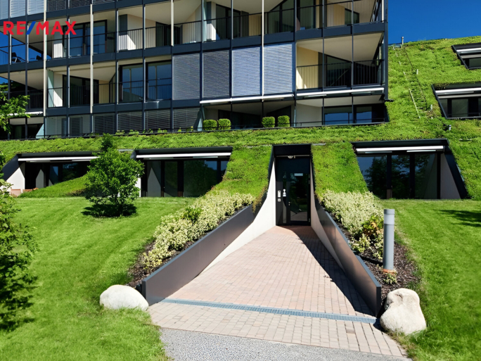 Pronájem bytu 2+kk, 61 m2, Praha