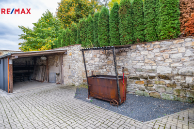 3063486.jpg 3063486.jpg