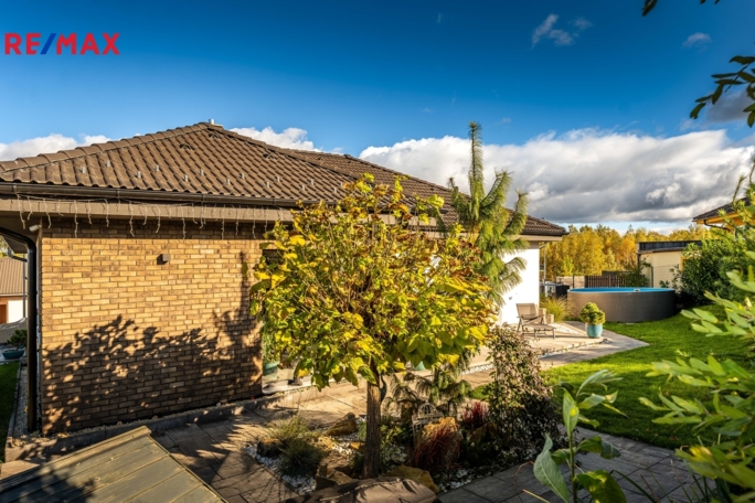 3073160.jpg 3073160.jpg