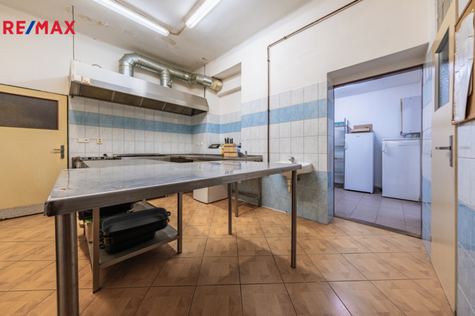 3063506.jpg 3063506.jpg