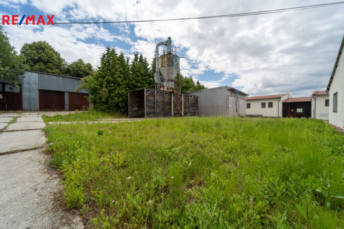Prodej skladovacího prostoru, 2120 m2, Lesná - obrázek 16