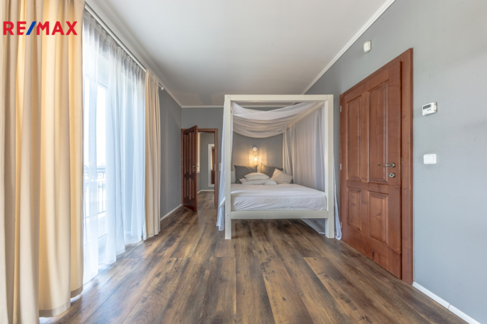 2686508.jpg 2686508.jpg