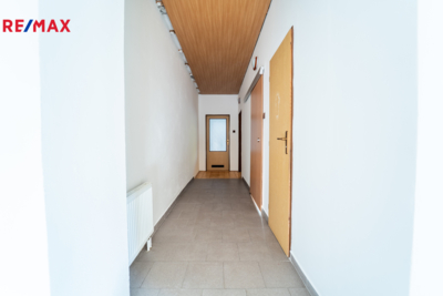 3039555.jpg 3039555.jpg