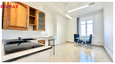 2732095.jpg 2732095.jpg