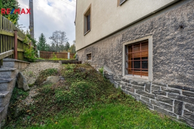 3070748.jpg 3070748.jpg